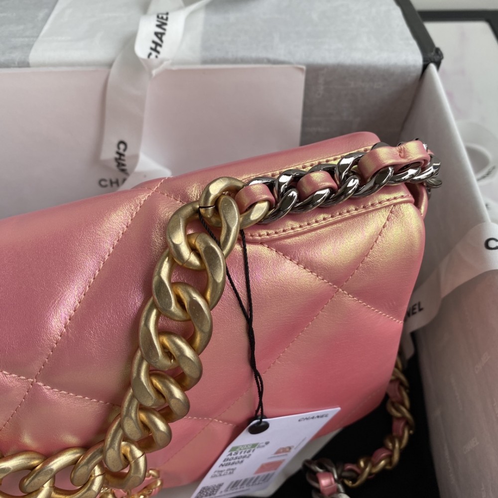 Chanel Double C Metal Chain Classic Bright Pink Quilted Flap Bag Chanel Double C Metal Chain Classic Bright Pink Quilted Flap Bag