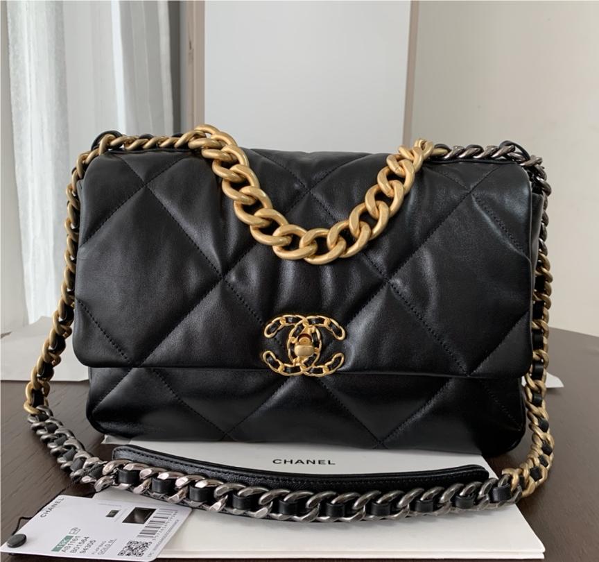 Chanel Double C Mixed Color Metal Chain Classic Black Quilted Flap Bag Chanel Double C Mixed Color Metal Chain Classic Black Quilted Flap Bag