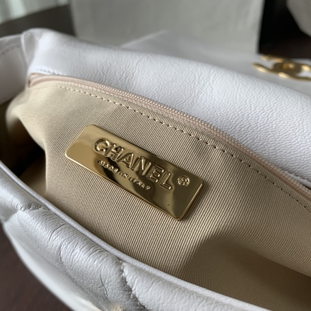 Chanel Double C Mixed Color Metal Chain Classic White Quilted Flap Bag Chanel Double C Mixed Color Metal Chain Classic White Quilted Flap Bag
