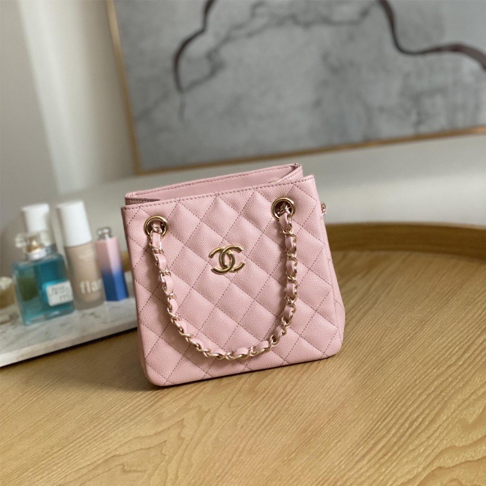 Chanel Classic Series Pink Caviar Textured Exquisite Diamond Pattern Double C Chain Bag