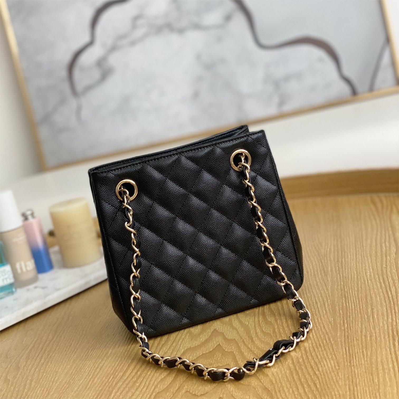 Chanel Classic Series Black Caviar Textured Exquisite Diamond Pattern Double C Chain Bag