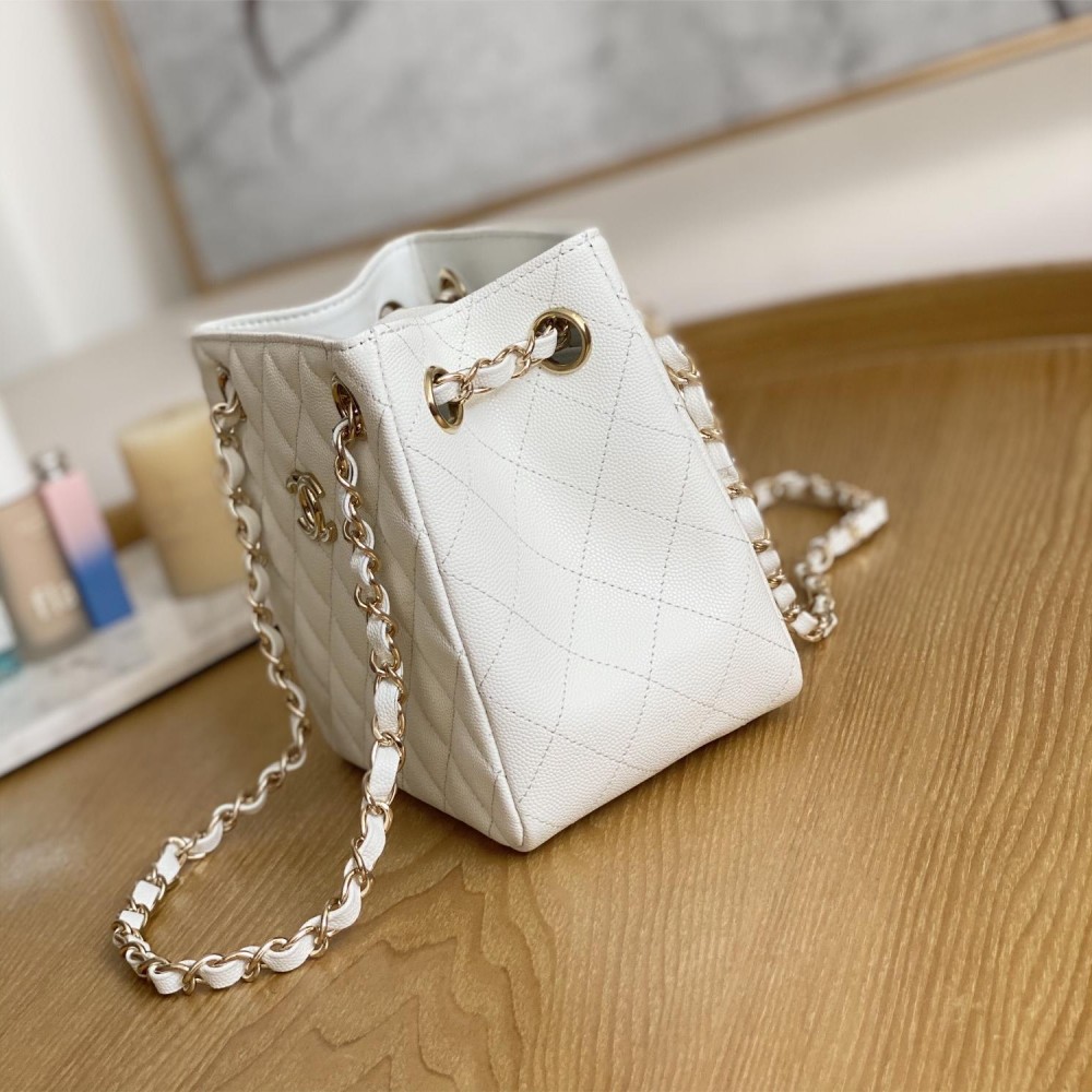 Chanel Classic Series Pure White Caviar Textured Exquisite Diamond Pattern Double C Chain Bag
