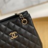 Chanel Classic Series Black Caviar Textured Exquisite Diamond Pattern Double C Chain Bag