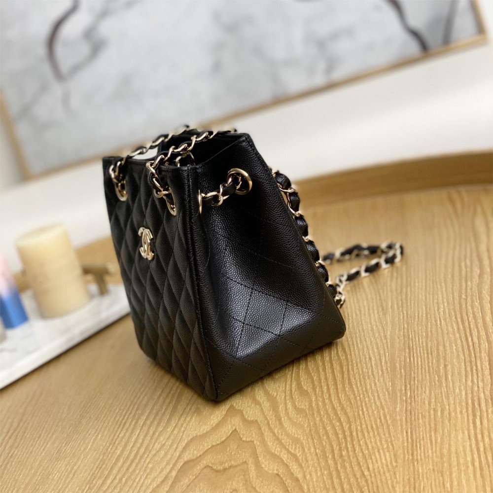 Chanel Classic Series Black Caviar Textured Exquisite Diamond Pattern Double C Chain Bag