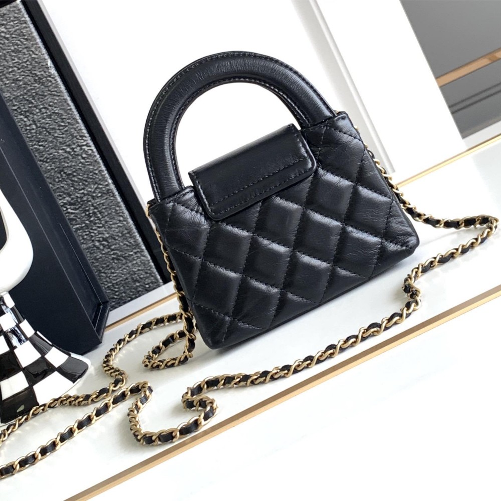 Chanel Diamond Pattern Exquisite Black Leather Diamond Pattern Double C Chain Bag Chanel Diamond Pattern Exquisite Black Leather Diamond Pattern Double C Chain Bag