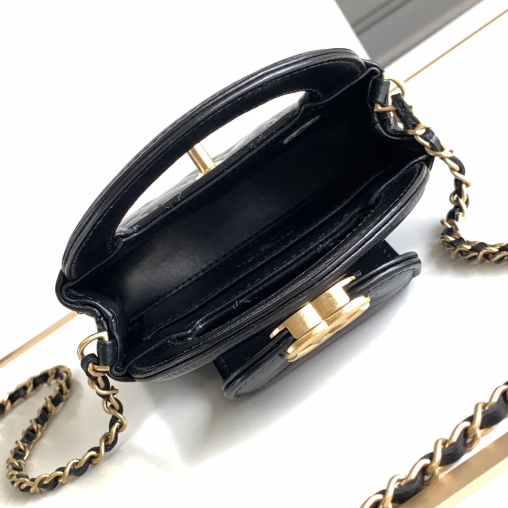 Chanel Diamond Pattern Exquisite Black Leather Diamond Pattern Double C Chain Bag Chanel Diamond Pattern Exquisite Black Leather Diamond Pattern Double C Chain Bag