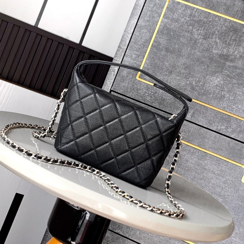 Chanel Exquisite Diamond Check Black Leather Diamond Check Double C Chain Bag Chanel Exquisite Diamond Check Black Leather Diamond Check Double C Chain Bag