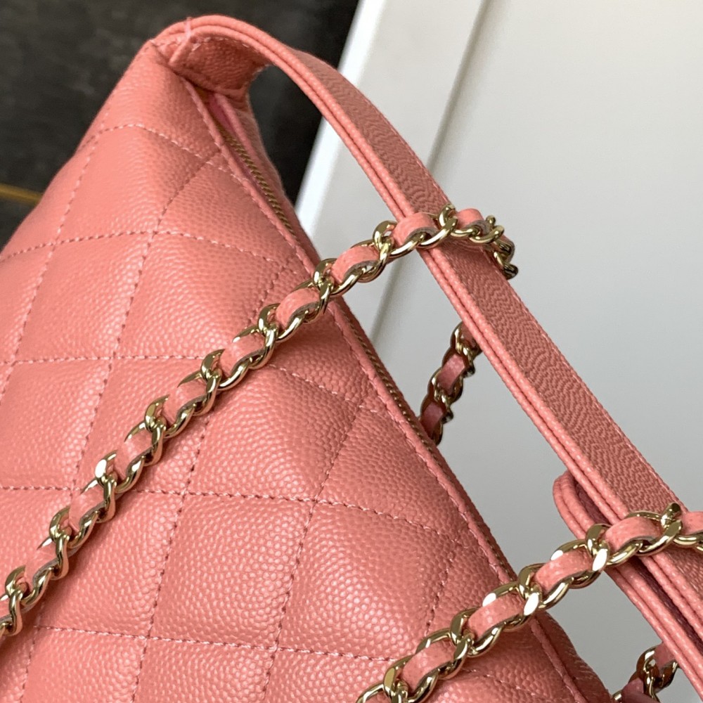 Chanel Exquisite Diamond Check Pink Leather Diamond Check Double C Chain Bag Chanel Exquisite Diamond Check Pink Leather Diamond Check Double C Chain Bag