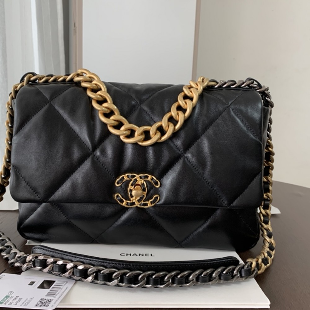 Chanel classic flap exquisite black atmospheric leather diamond pattern double C chain bag Chanel classic flap exquisite black atmospheric leather diamond pattern double C chain bag