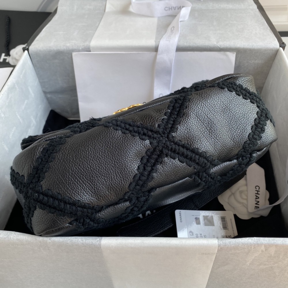 Chanel classic flap exquisite black atmospheric leather diamond pattern double C chain bag Chanel classic flap exquisite black atmospheric leather diamond pattern double C chain bag