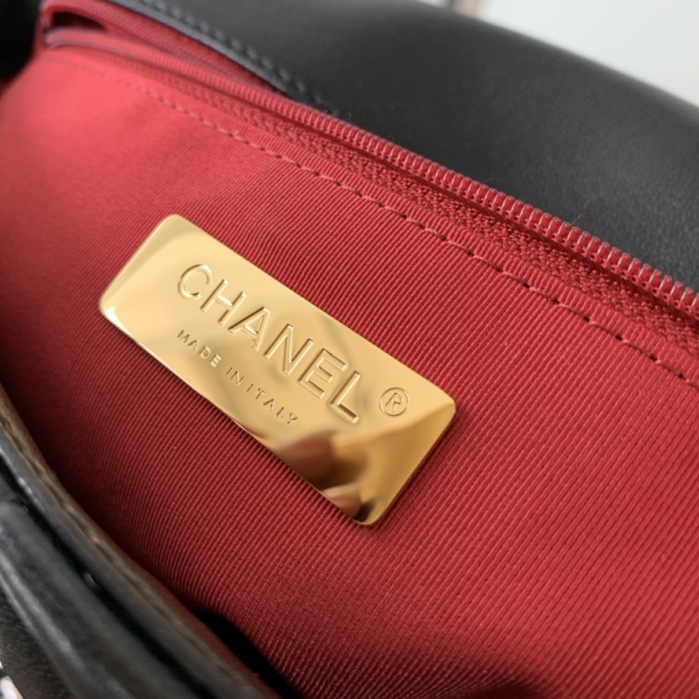 Chanel classic flap exquisite black atmospheric leather diamond pattern double C chain bag Chanel classic flap exquisite black atmospheric leather diamond pattern double C chain bag