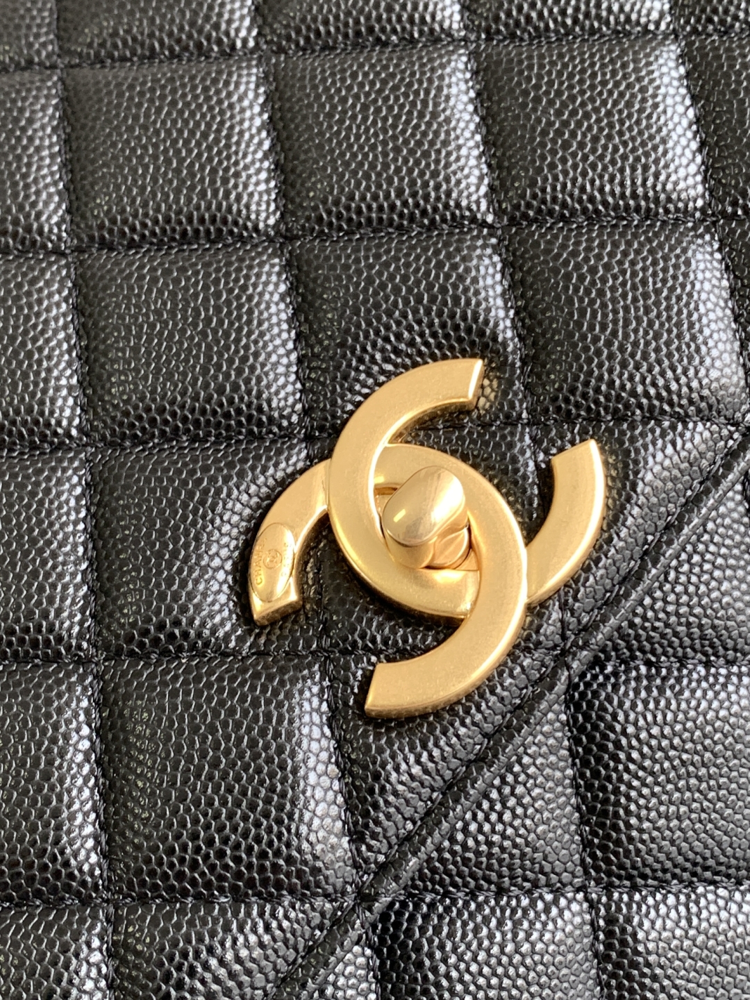 Chanel Classic Black Diamond Check Large Classic Flap Chain Bag Chanel Classic Black Diamond Check Large Classic Flap Chain Bag
