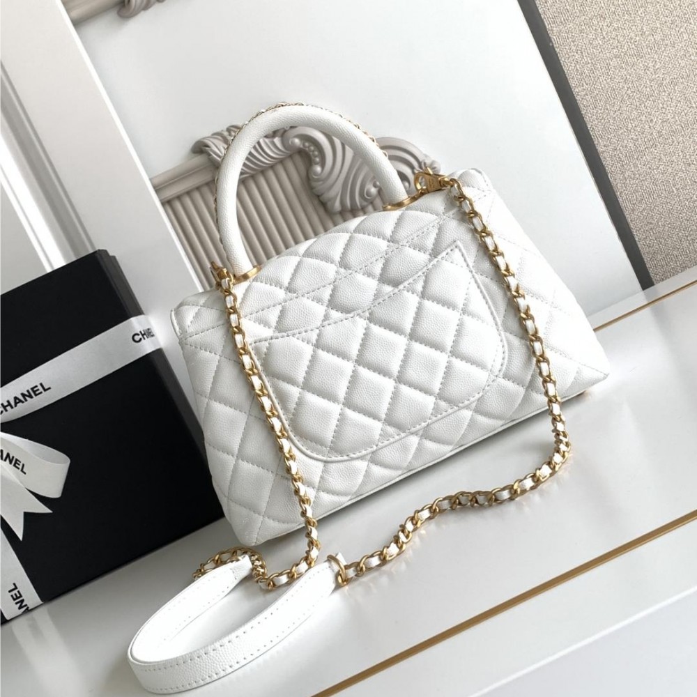Chanel classic pure white diamond check medium Classic Flap chain bag Chanel classic pure white diamond check medium Classic Flap chain bag