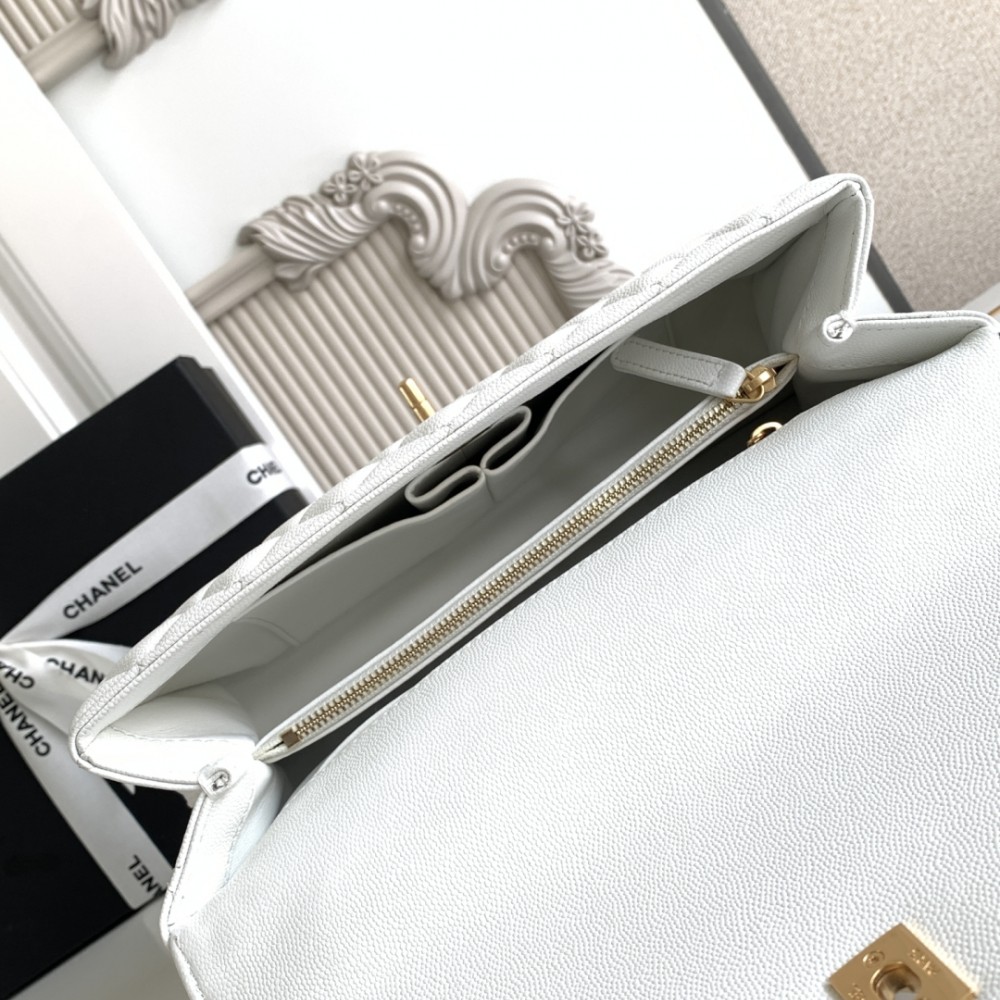 Chanel Classic Pure White Diamond Check Large Classic Flap Chain Bag Chanel Classic Pure White Diamond Check Large Classic Flap Chain Bag