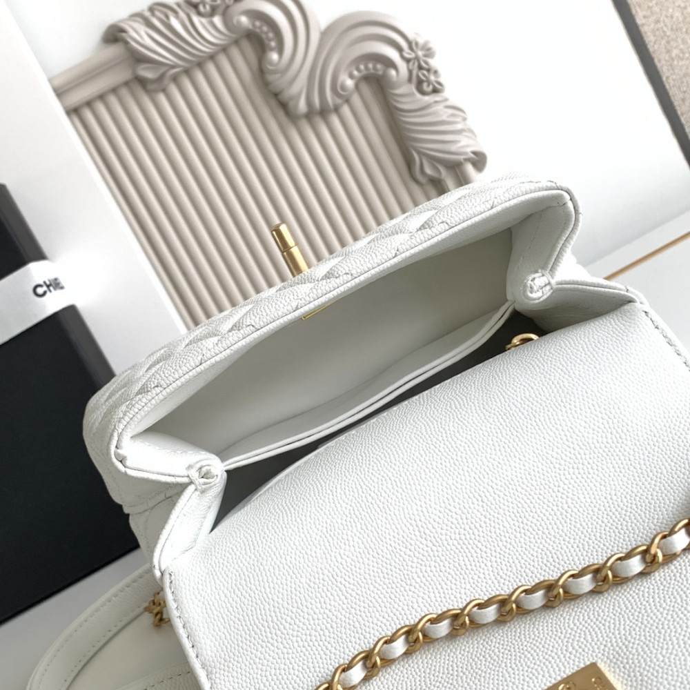 Chanel Classic Pure White Diamond Check Large Classic Flap Chain Bag Chanel Classic Pure White Diamond Check Large Classic Flap Chain Bag