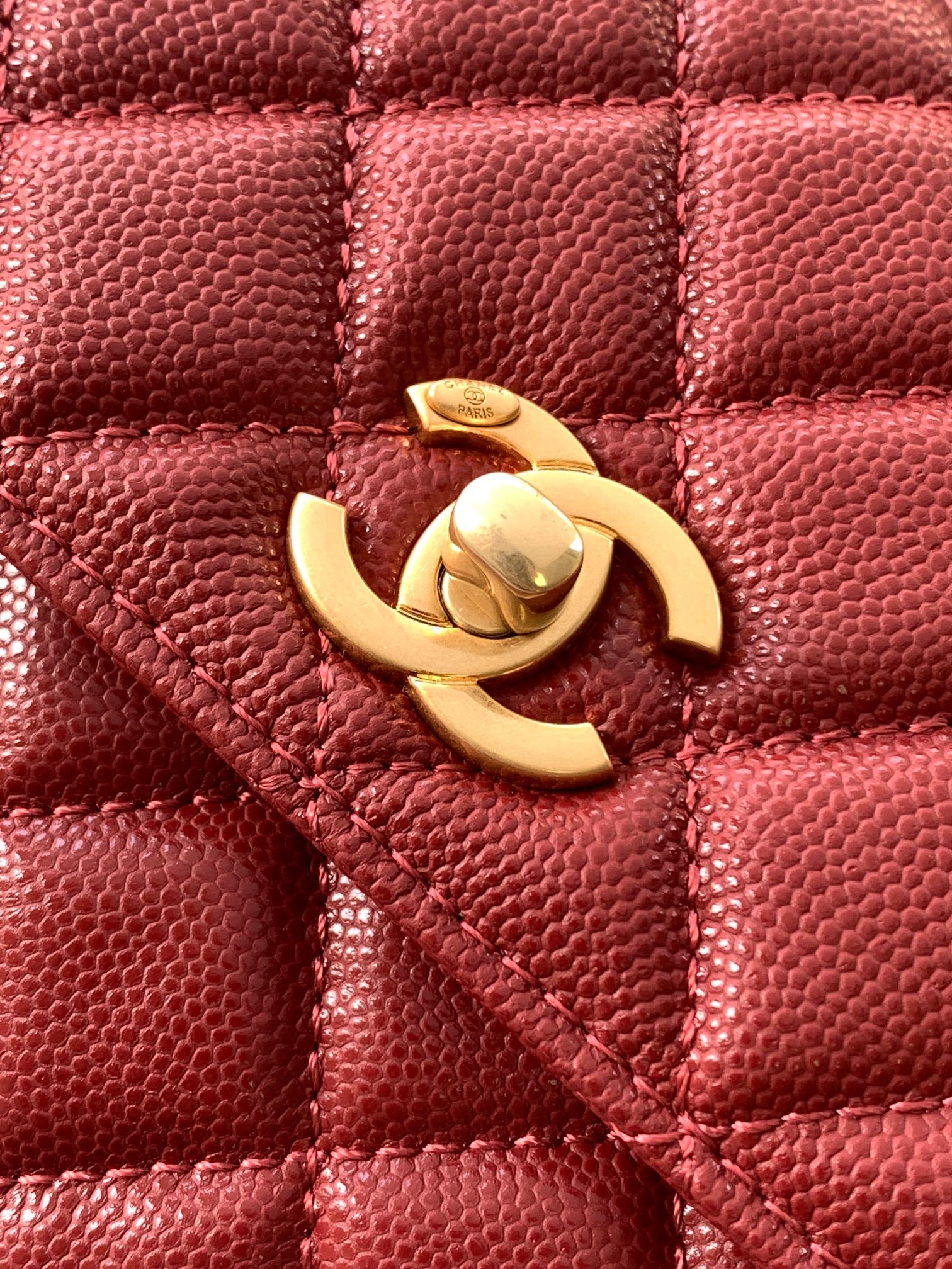 Chanel Classic Red Diamond Check Medium Classic Flap Chain Bag Chanel Classic Red Diamond Check Medium Classic Flap Chain Bag