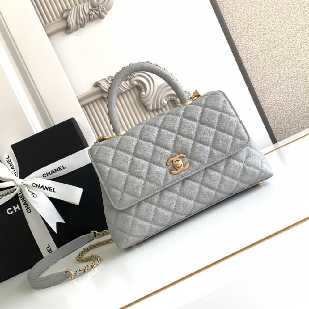 Chanel Classic Light Green Diamond Check Medium Classic Flap Chain Bag Chanel Classic Light Green Diamond Check Medium Classic Flap Chain Bag