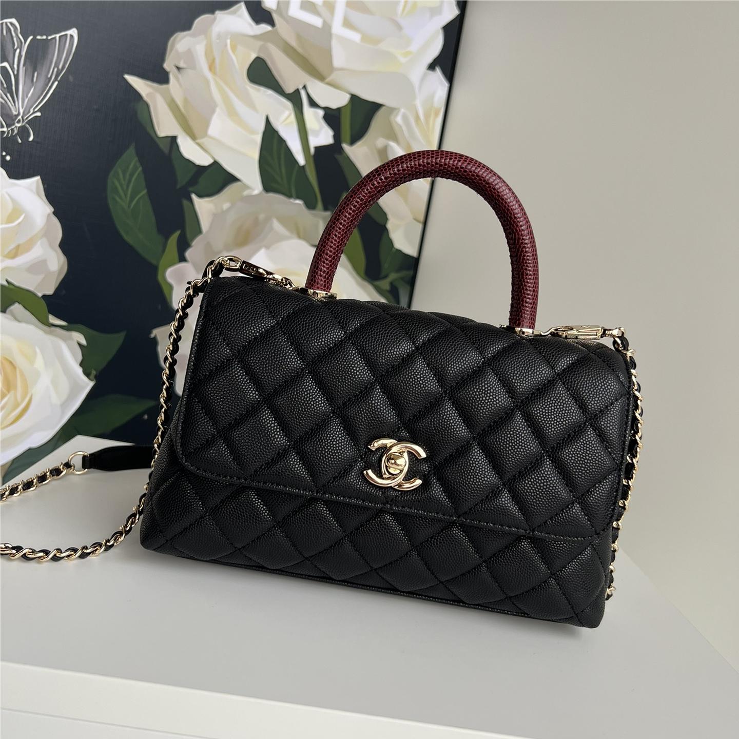 Chanel Classic Diamond Check Pure Black Medium Classic Flap Chain Bag Chanel Classic Diamond Check Pure Black Medium Classic Flap Chain Bag