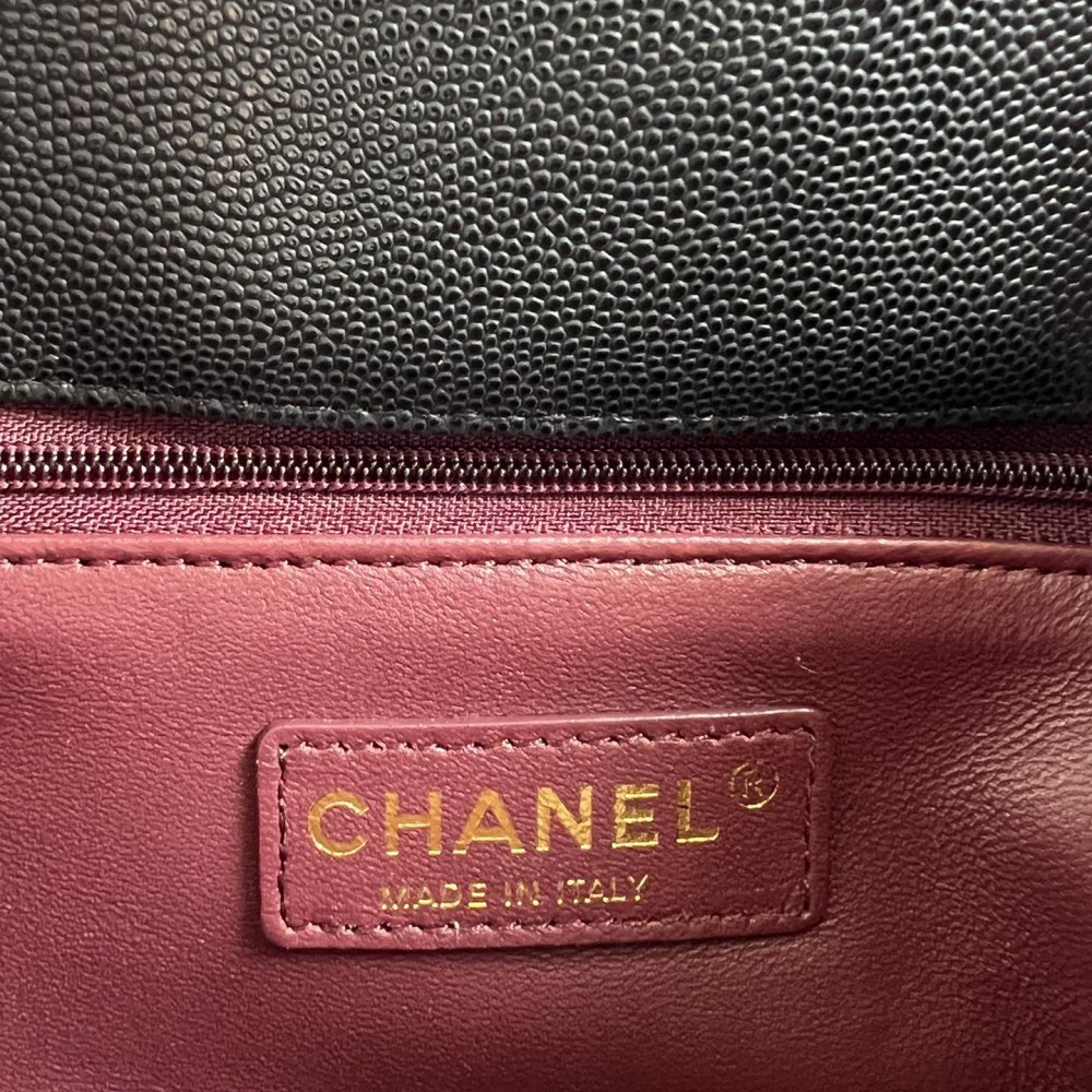 Chanel Classic Diamond Check Pure Black Medium Classic Flap Chain Bag Chanel Classic Diamond Check Pure Black Medium Classic Flap Chain Bag