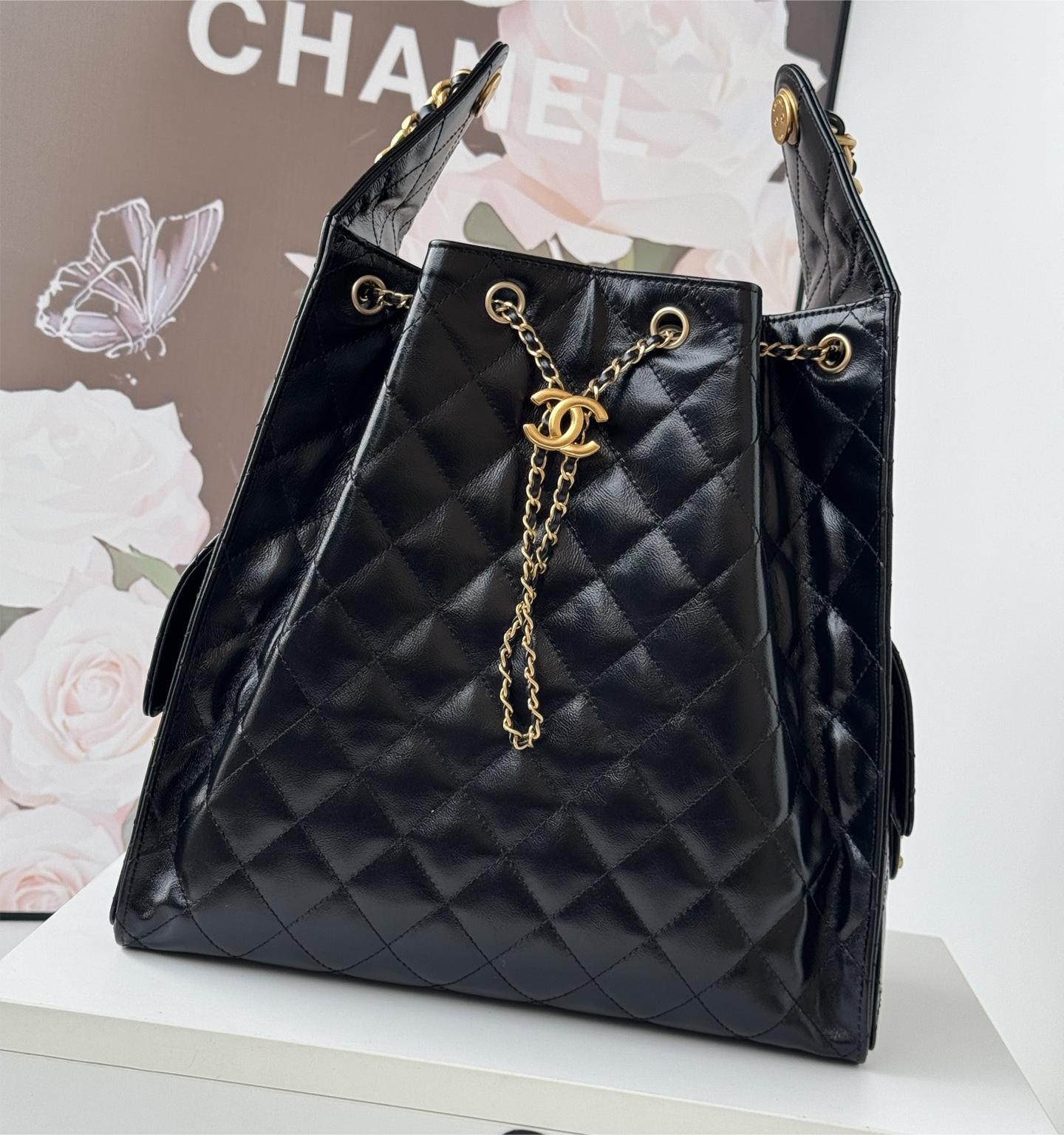 Chanel Black Classic Diamond Check Exquisite Hardware Chain Large 2.55 Handbag Chanel Black Classic Diamond Check Exquisite Hardware Chain Large 2.55 Handbag
