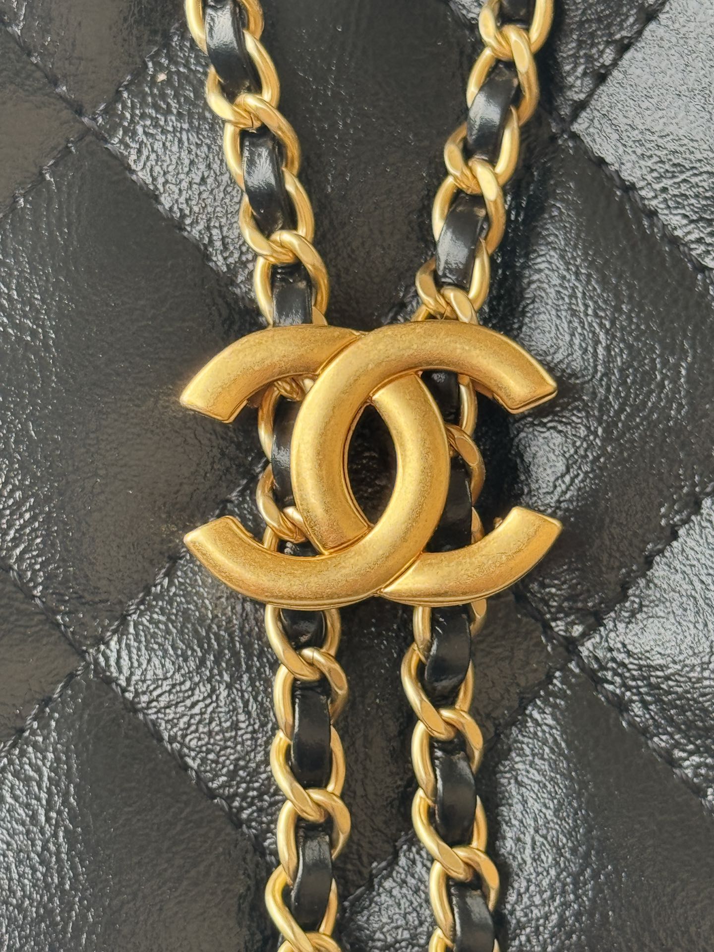 Chanel Black Classic Diamond Check Exquisite Hardware Chain 2.55 Handbag Chanel Black Classic Diamond Check Exquisite Hardware Chain 2.55 Handbag