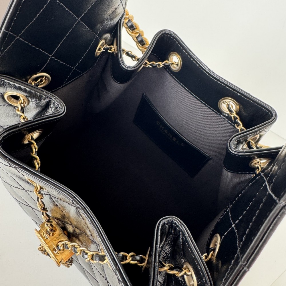 Chanel Black Classic Diamond Check Exquisite Hardware Chain 2.55 Handbag Chanel Black Classic Diamond Check Exquisite Hardware Chain 2.55 Handbag