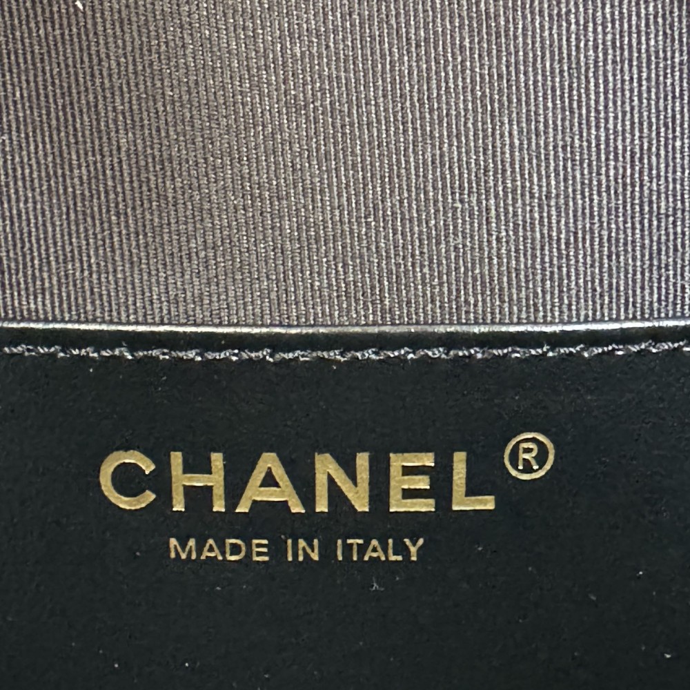 Chanel Black Classic Diamond Check Exquisite Hardware Chain Large 2.55 Handbag Chanel Black Classic Diamond Check Exquisite Hardware Chain Large 2.55 Handbag