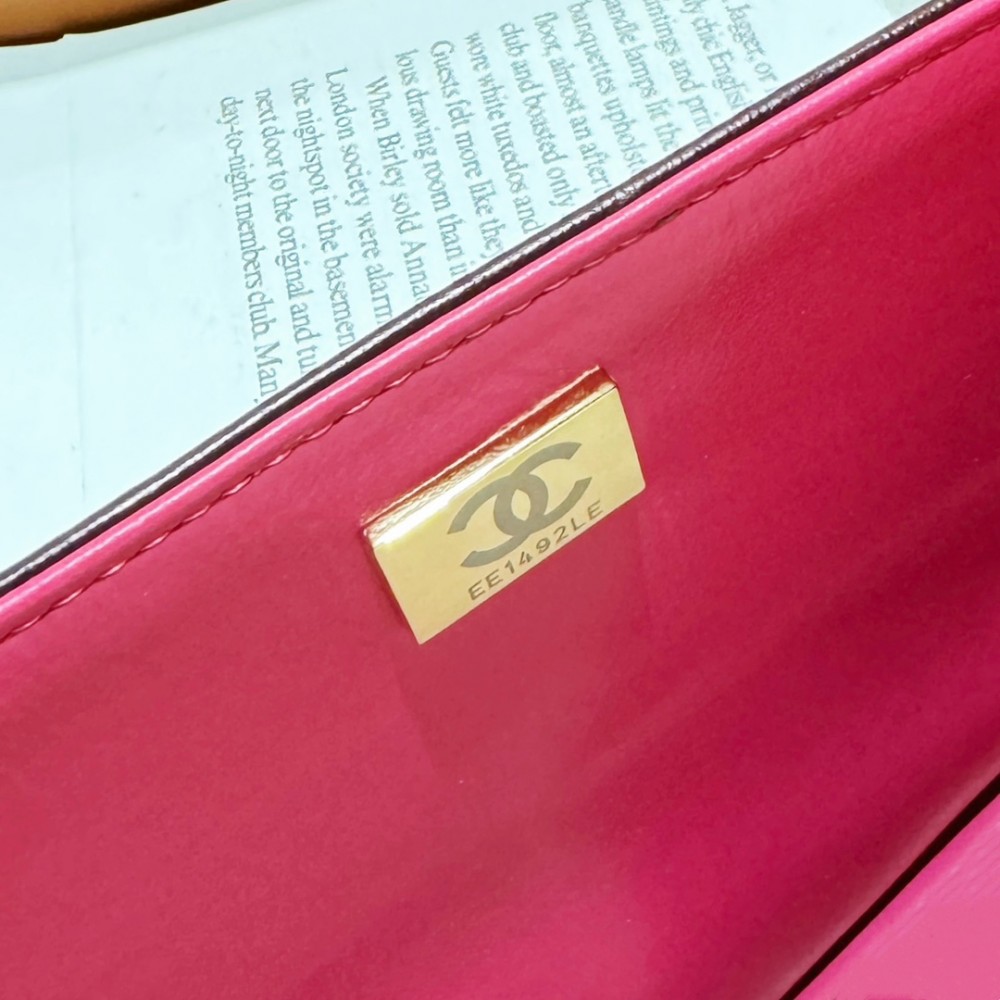 Chanel Dark Pink Diamond Check Flap Chain Large Handbag Chanel Dark Pink Diamond Check Flap Chain Large Handbag