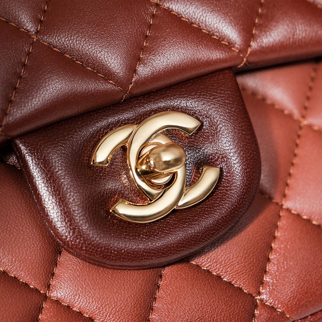 Chanel Honey Brown Diamond Check Flap Chain Large Tote Chanel Honey Brown Diamond Check Flap Chain Large Tote