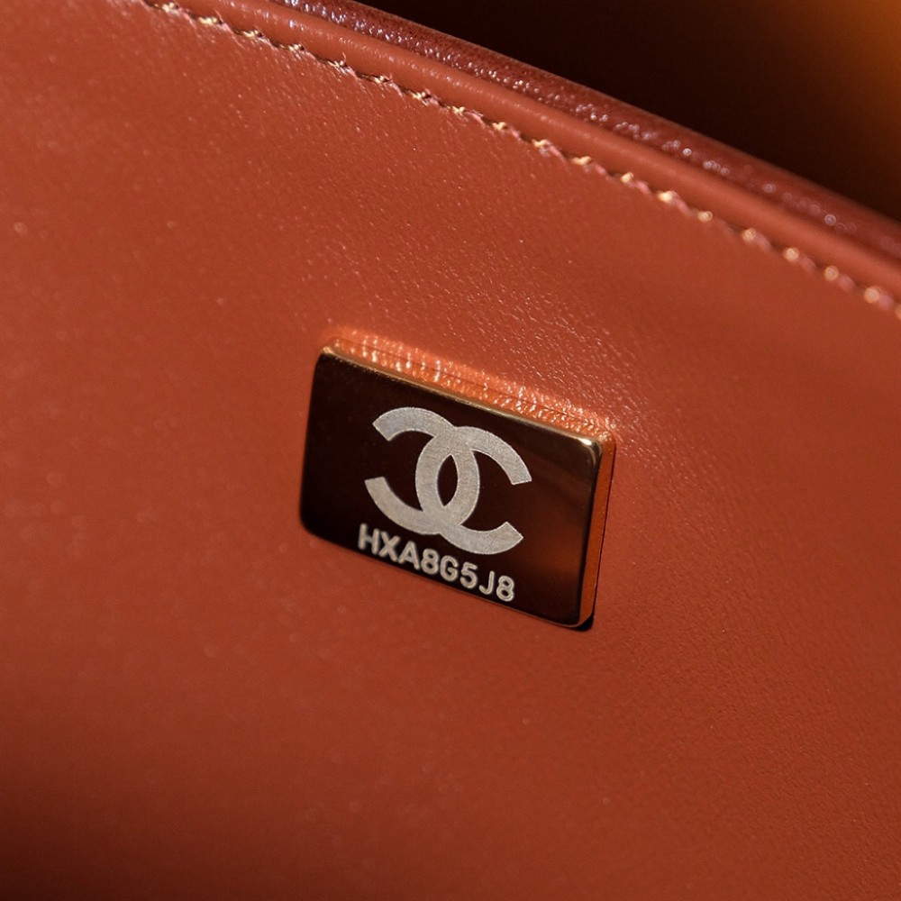 Chanel Honey Brown Diamond Check Flap Chain Large Tote Chanel Honey Brown Diamond Check Flap Chain Large Tote
