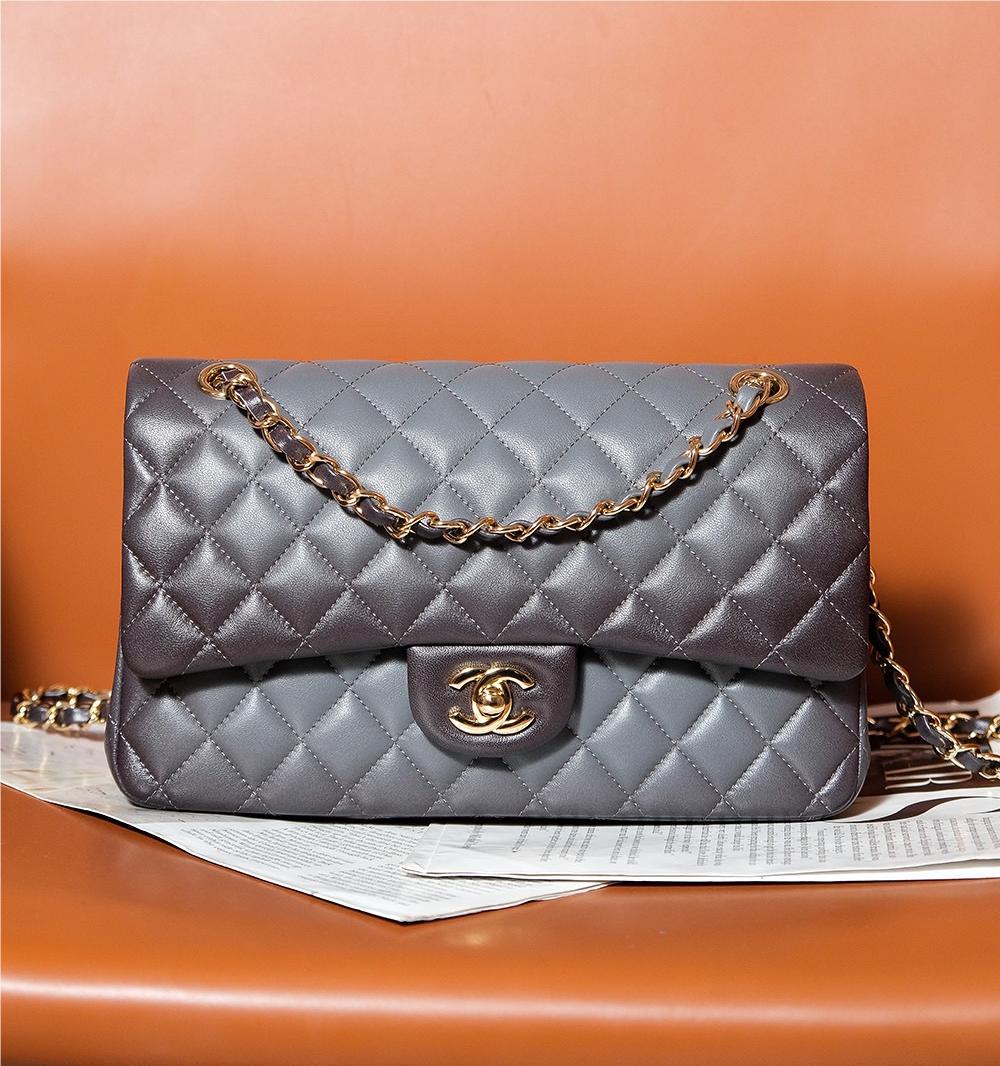 Chanel Obsidian Black Diamond Check Flap Chain Large Handbag Chanel Obsidian Black Diamond Check Flap Chain Large Handbag