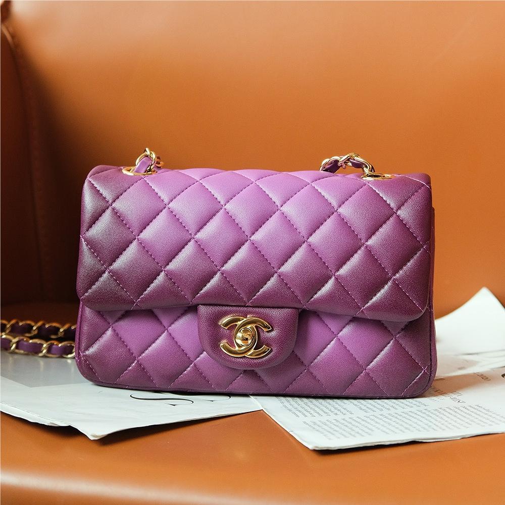 Chanel Dark Purple Diamond Check Flap Chain Small Handbag Chanel Dark Purple Diamond Check Flap Chain Small Handbag
