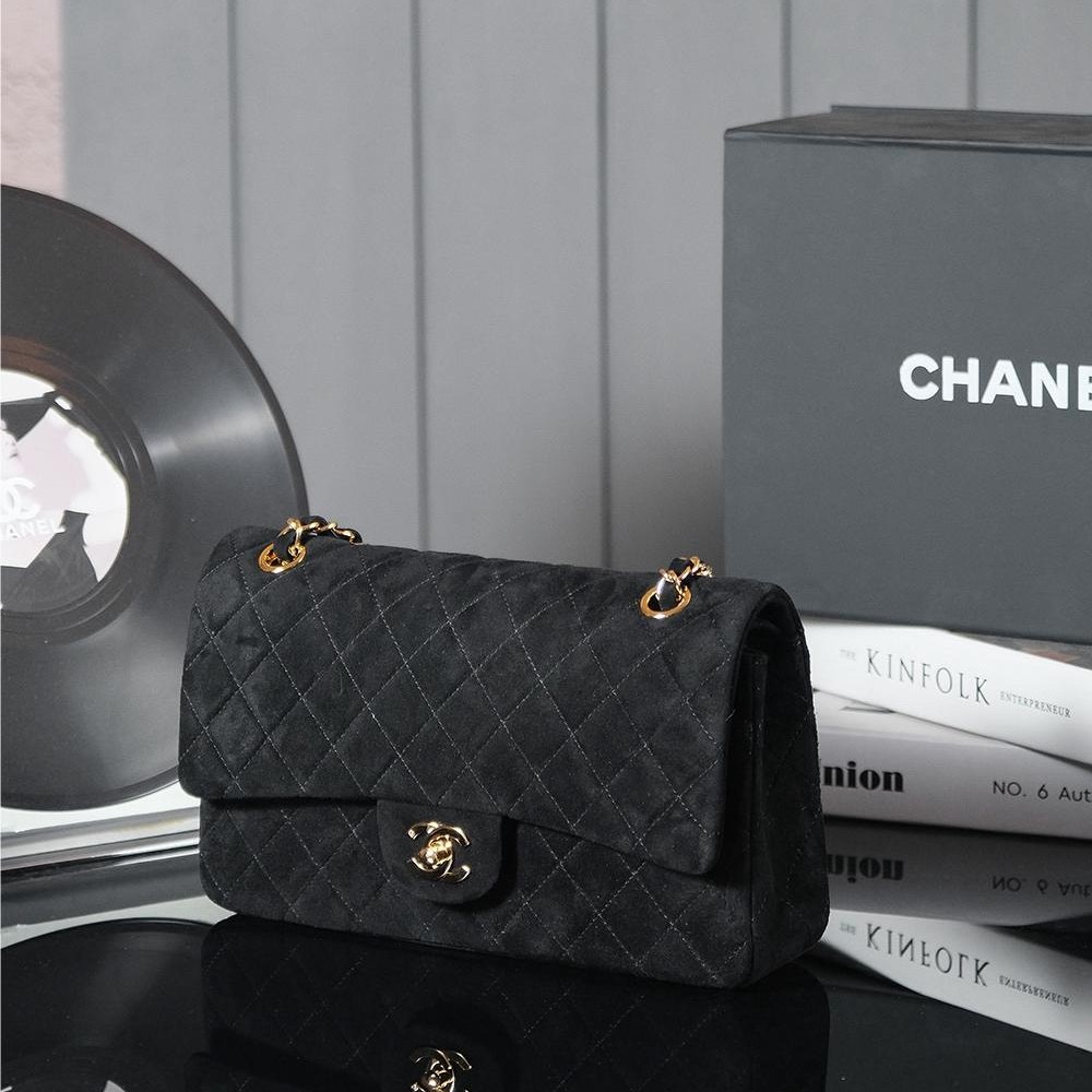 Chanel classic derivative pure black suede large handbag 2.55 Chain Bag Chanel classic derivative pure black suede large handbag 2.55 Chain Bag