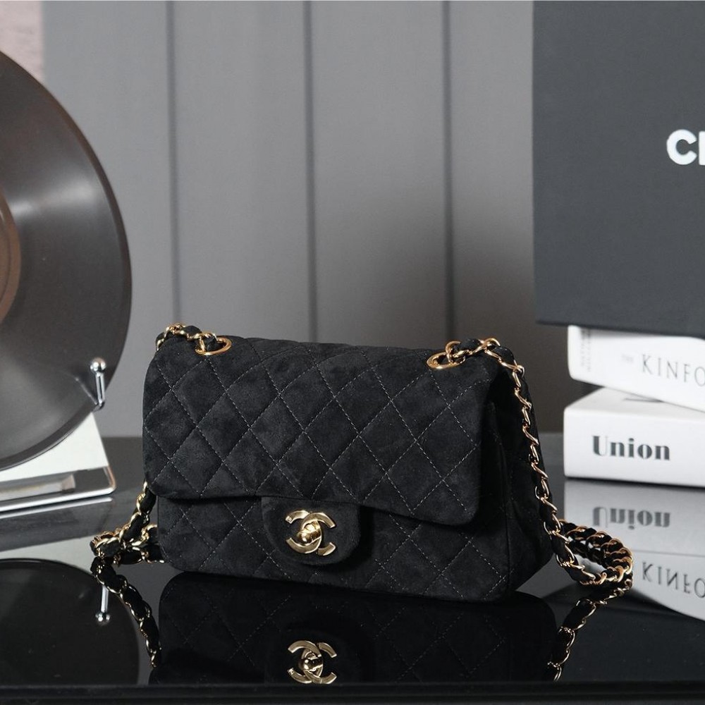 Chanel classic derivative pure black suede small handbag 2.55 Chain Bag Chanel classic derivative pure black suede small handbag 2.55 Chain Bag