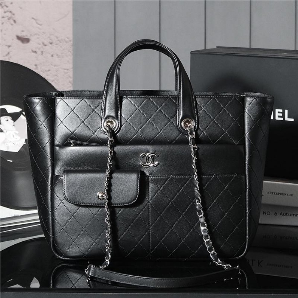 Chanel Classic Pure Metal Chain Strap Black Flap Bag Chanel Classic Pure Metal Chain Strap Black Flap Bag