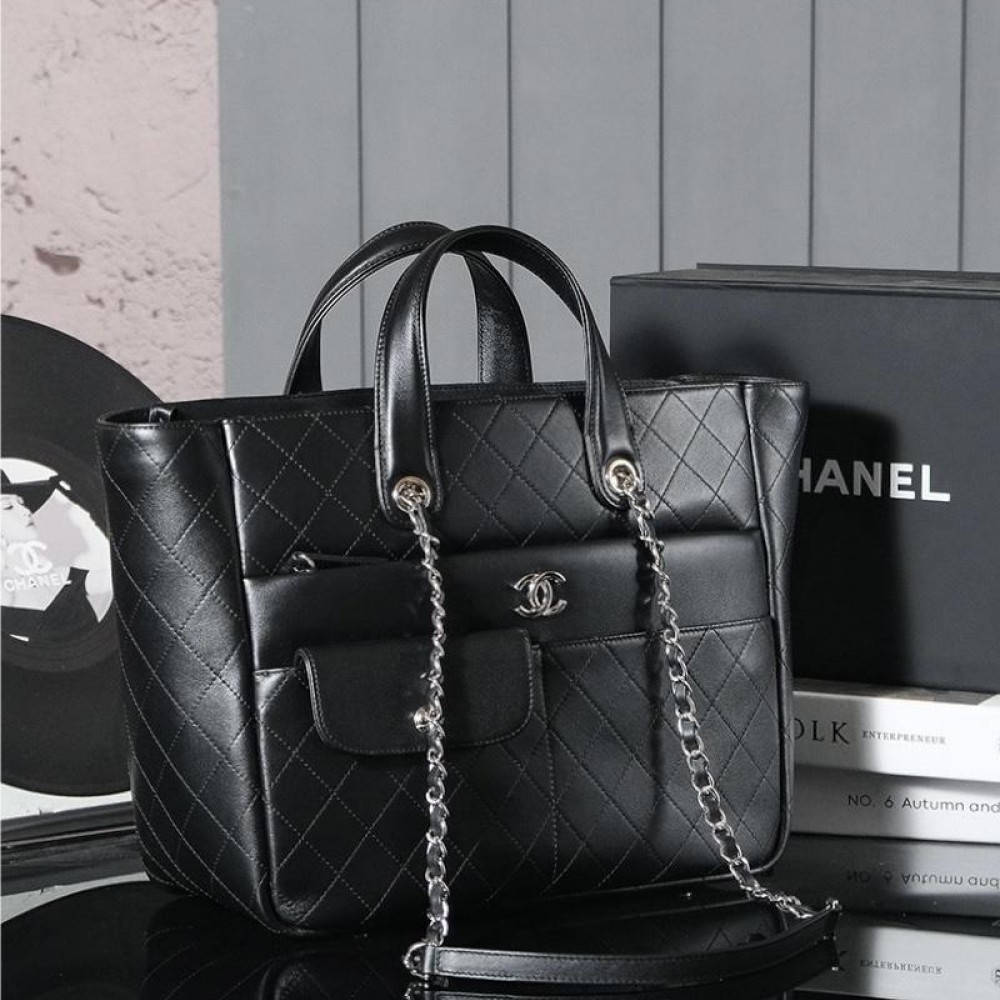 Chanel Classic Pure Metal Chain Strap Black Flap Bag Chanel Classic Pure Metal Chain Strap Black Flap Bag