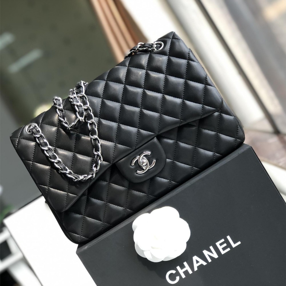 Chanel Classic Flap Diamond Check Black Leather Chain Bag Chanel Classic Flap Diamond Check Black Leather Chain Bag