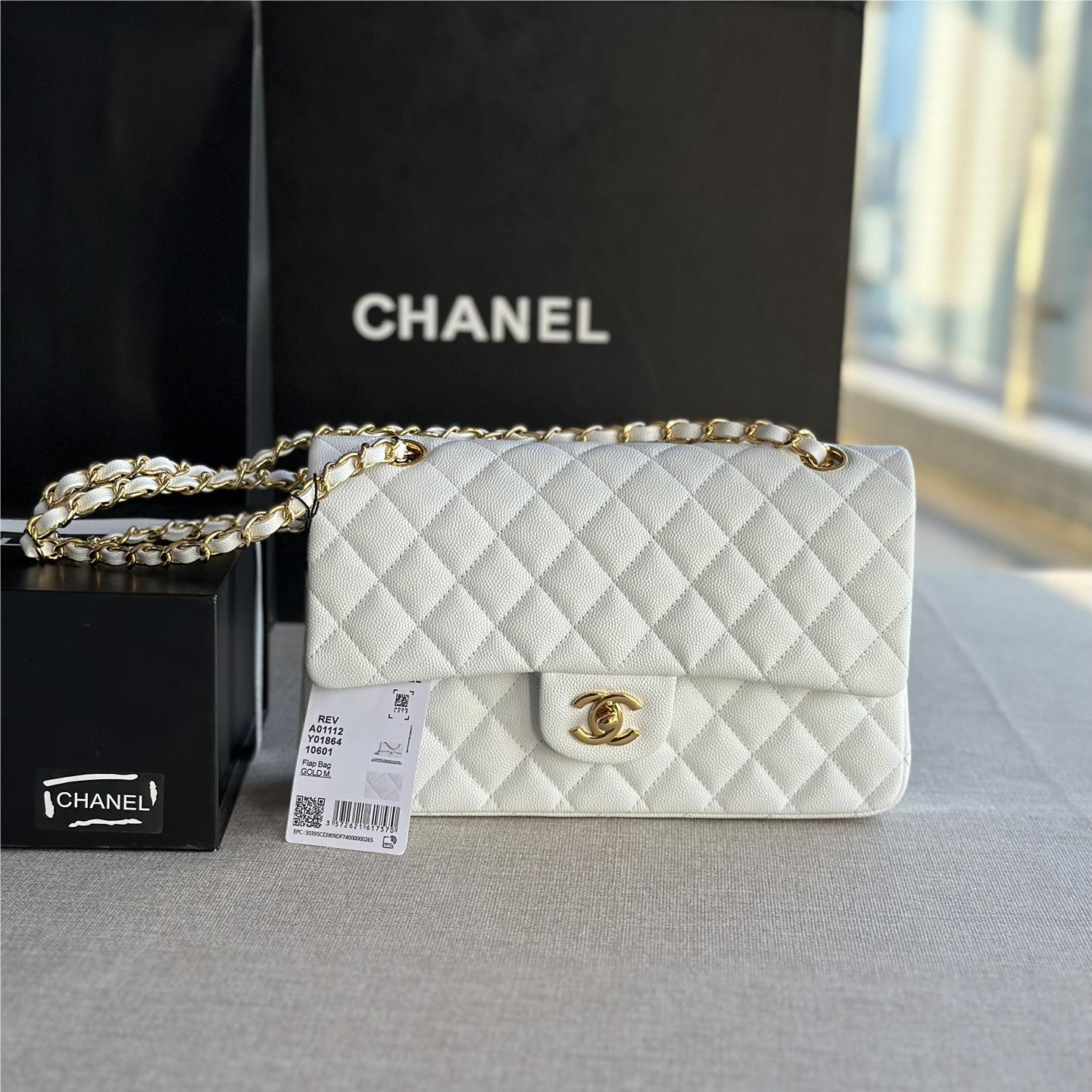 Chanel Classic Flap Diamond Check Pure White Leather Small Chain Bag Chanel Classic Flap Diamond Check Pure White Leather Small Chain Bag