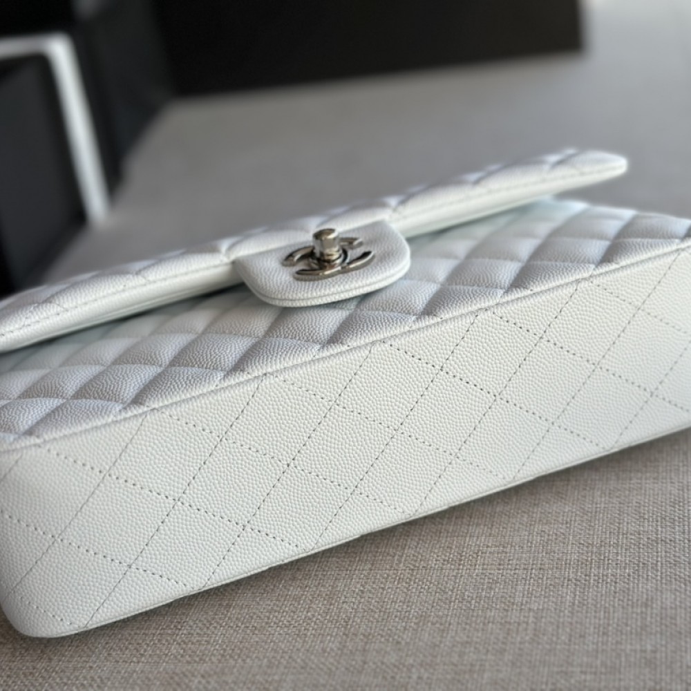 Chanel Classic Flap Diamond Check Pure White Leather Small Silver Chain Bag Chanel Classic Flap Diamond Check Pure White Leather Small Silver Chain Bag