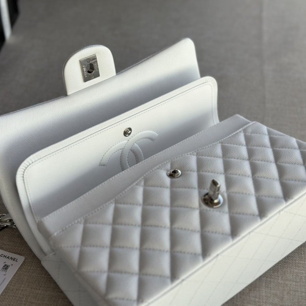 Chanel Classic Flap Diamond Check Pure White Leather Small Silver Chain Bag Chanel Classic Flap Diamond Check Pure White Leather Small Silver Chain Bag