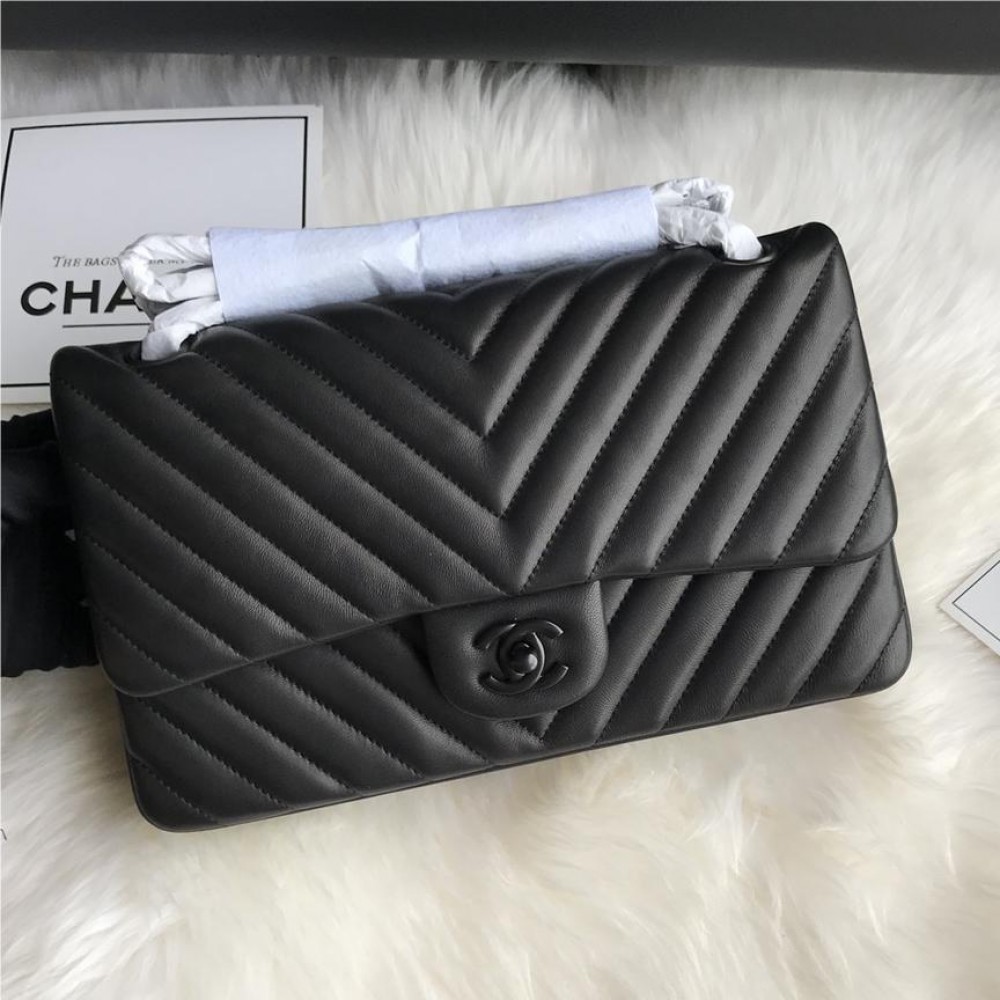 Chanel Boy Classic Flap Pure Black Leather Chain Bag Chanel Boy Classic Flap Pure Black Leather Chain Bag
