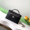 Chanel classic Coco Handle series bright black lambskin chain bag Chanel classic Coco Handle series bright black lambskin chain bag