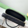 Chanel classic Coco Handle series bright black lambskin chain bag Chanel classic Coco Handle series bright black lambskin chain bag