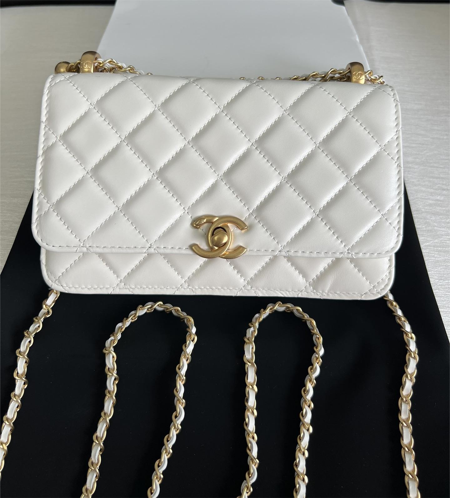 CHANEL Classic Flap Quilted White Lambskin Metal Strap Flap Bag CHANEL Classic Flap Quilted White Lambskin Metal Strap Flap Bag