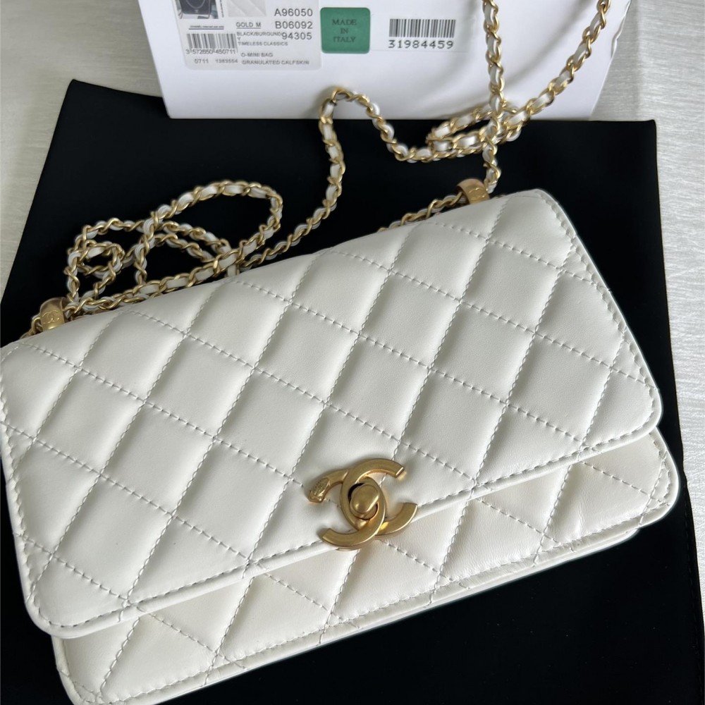 CHANEL Classic Flap Quilted White Lambskin Metal Strap Flap Bag CHANEL Classic Flap Quilted White Lambskin Metal Strap Flap Bag
