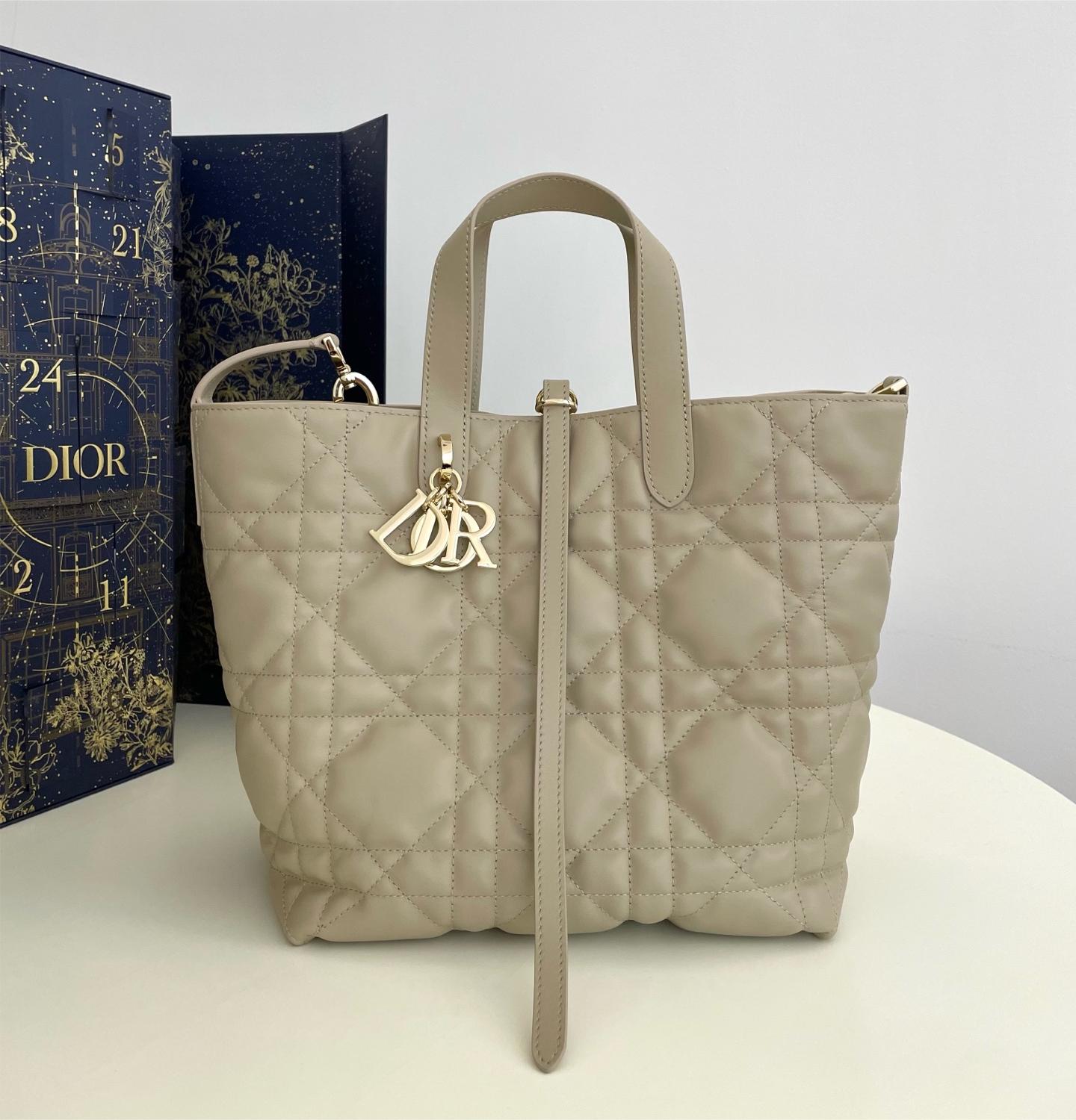 Christian Dior LADY DIOR classic rattan stitching gray leather handbag Christian Dior LADY DIOR classic rattan stitching gray leather handbag