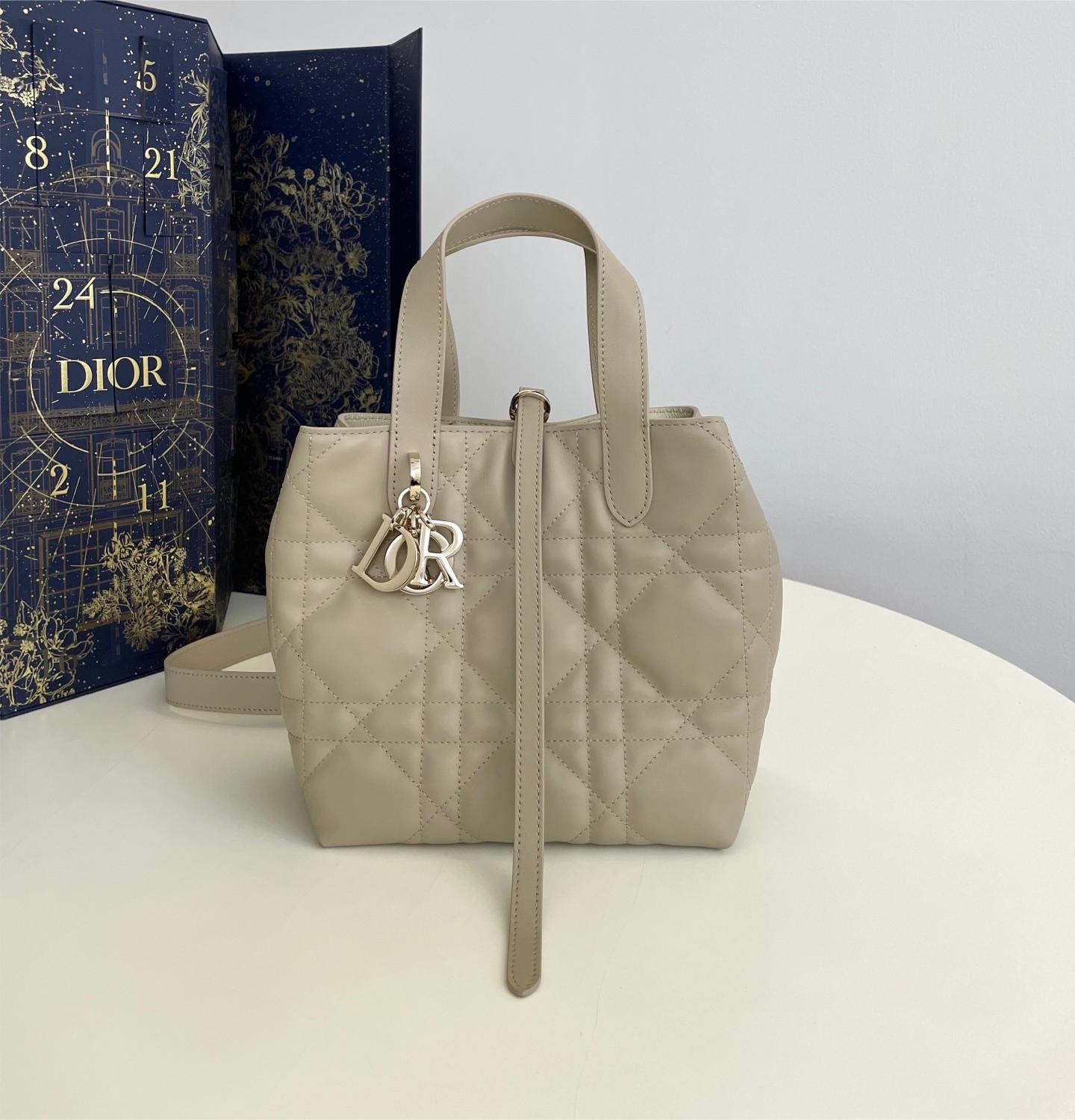 Christian Dior LADY DIOR classic small cannage stitching grey leather handbag Christian Dior LADY DIOR classic small cannage stitching grey leather handbag