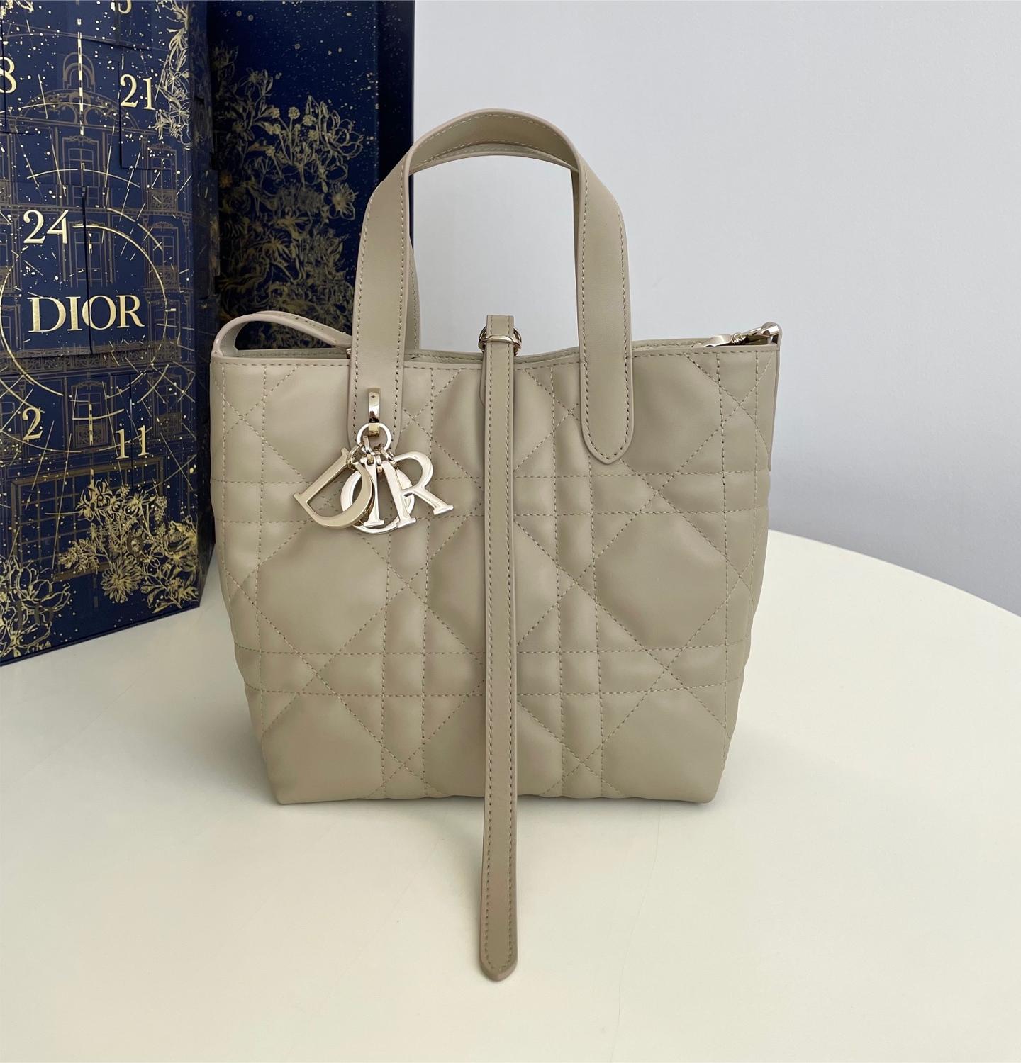 Christian Dior LADY DIOR classic small cannage stitching grey leather handbag Christian Dior LADY DIOR classic small cannage stitching grey leather handbag