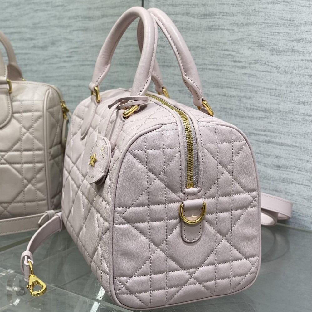 Christian Dior My Dior series matte lambskin matte rattan pattern exquisite pink handbag Christian Dior My Dior series matte lambskin matte rattan pattern exquisite pink handbag