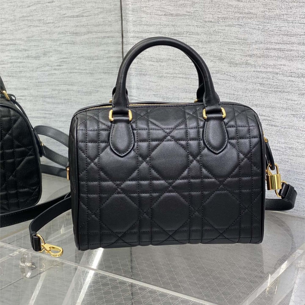 Christian Dior My Dior series matte lambskin matte rattan pattern pure black handbag Christian Dior My Dior series matte lambskin matte rattan pattern pure black handbag